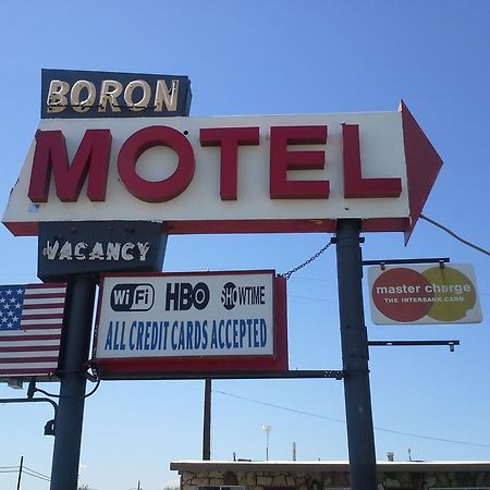 博伦汽车旅馆 Boron 外观 照片
